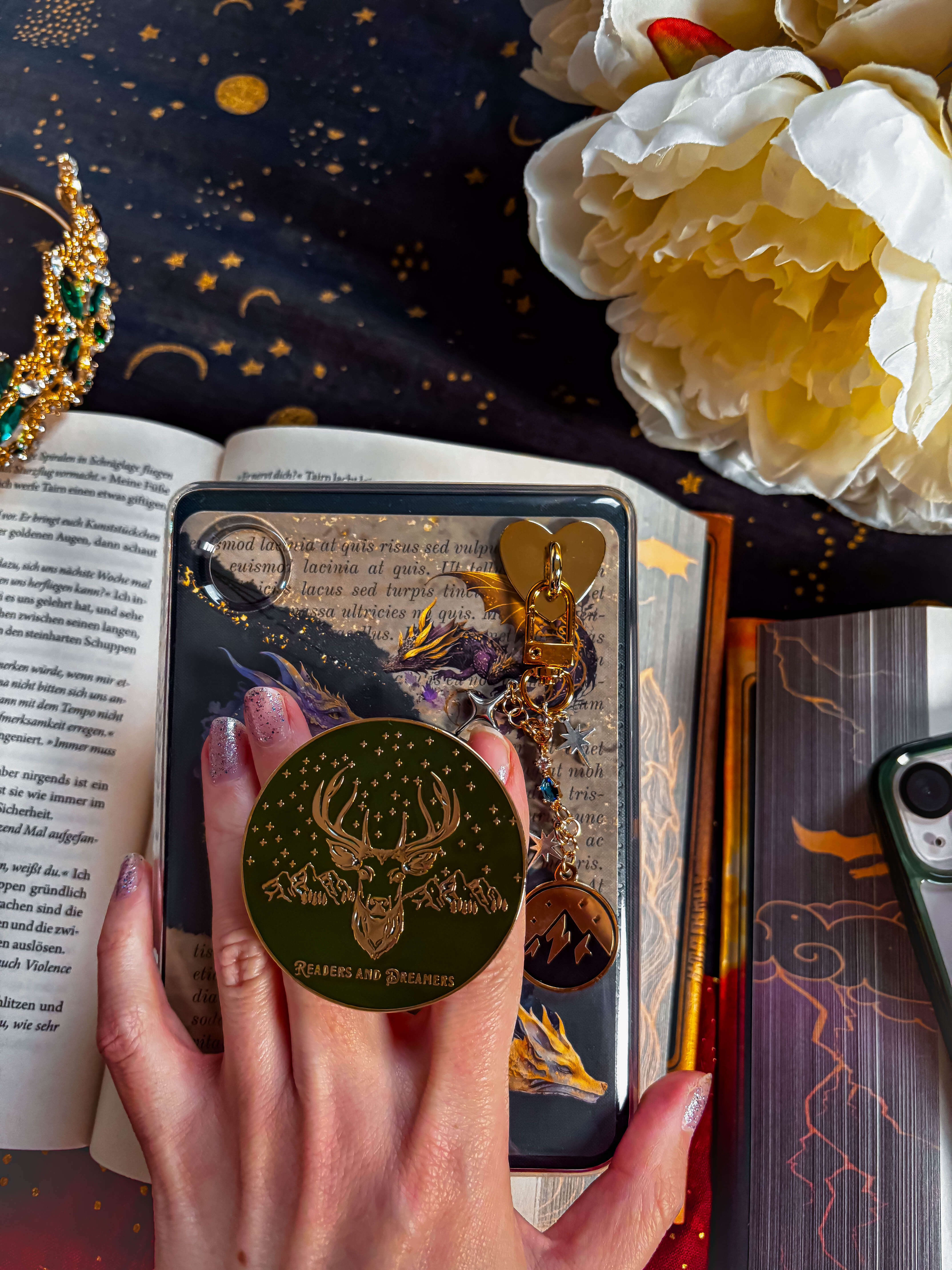 Charmkette Phone/eReader Sternennacht - Readers and Dreamers Shop