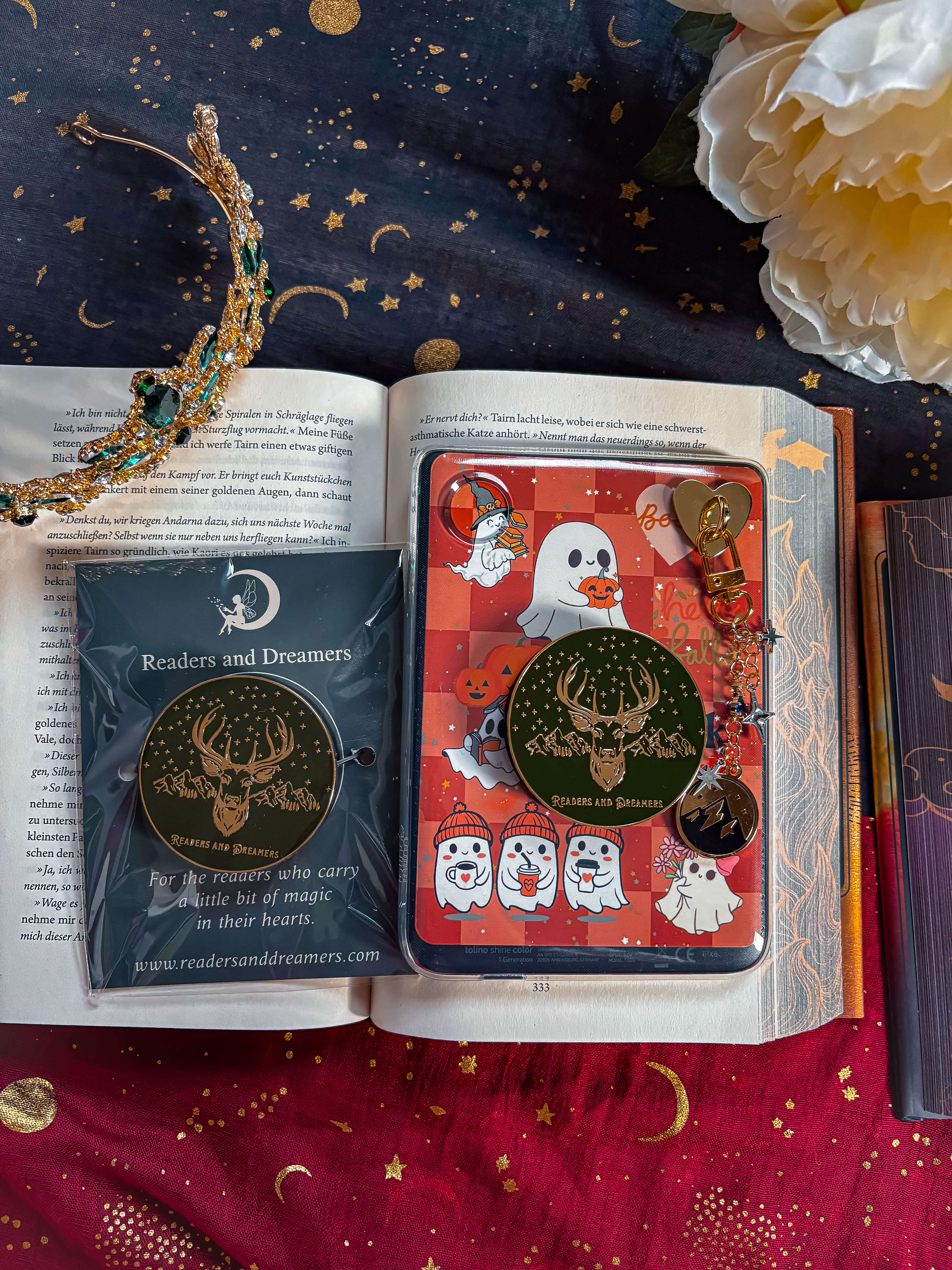 Charmkette Phone/eReader Sternennacht - Readers and Dreamers Shop