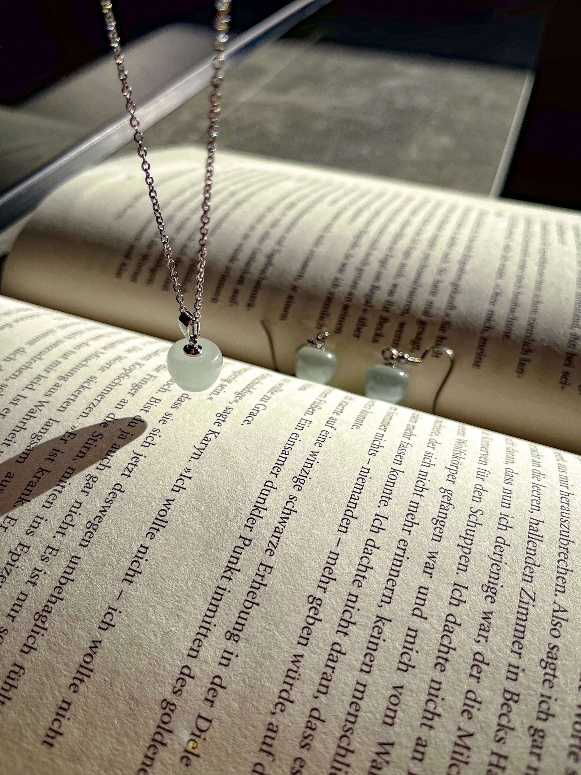 Enchanted Apples - Readers and Dreamers Shop