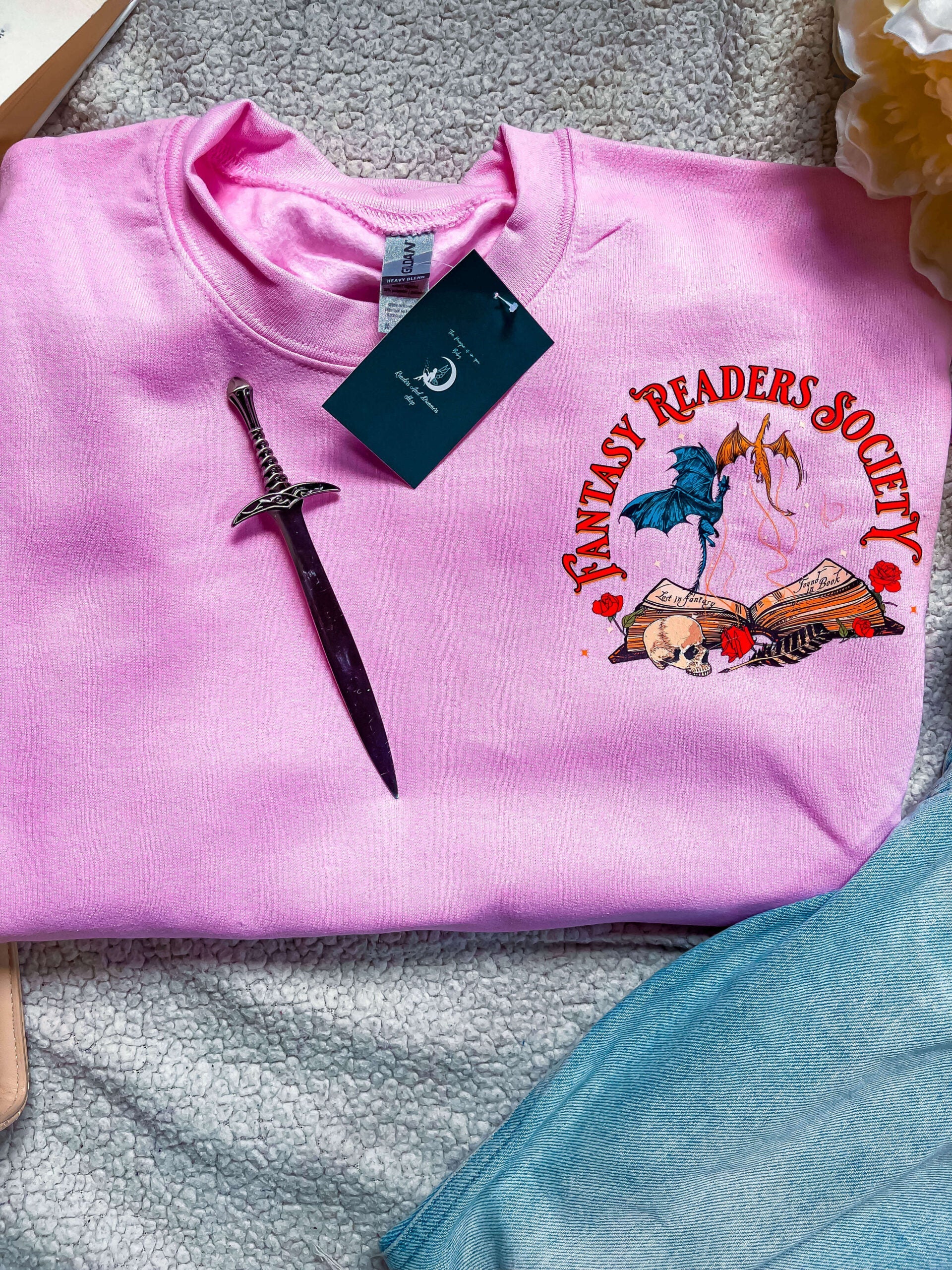 Fantasy Reader Pink