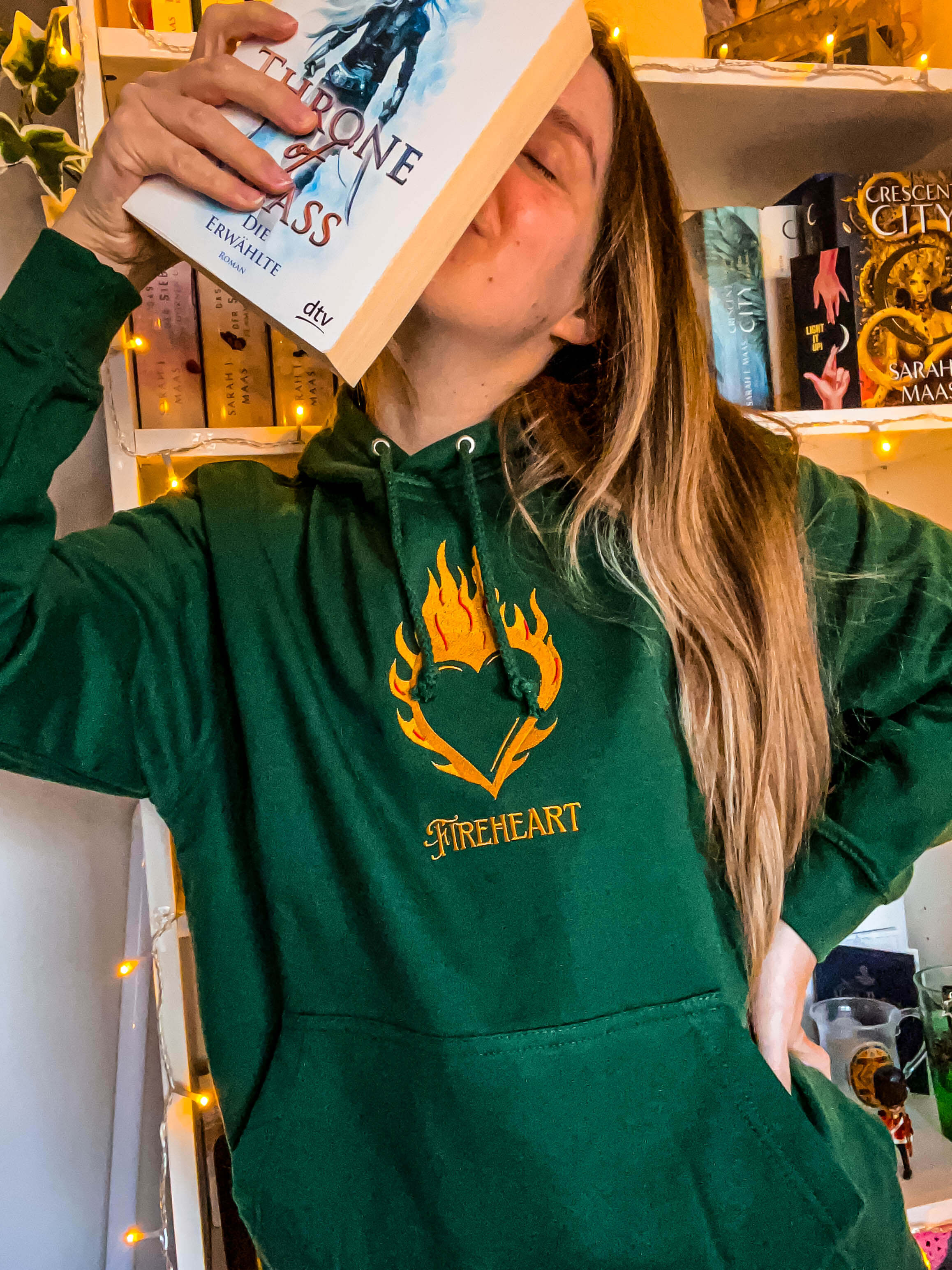 Fireheart bestickt - Readers and Dreamers Shop
