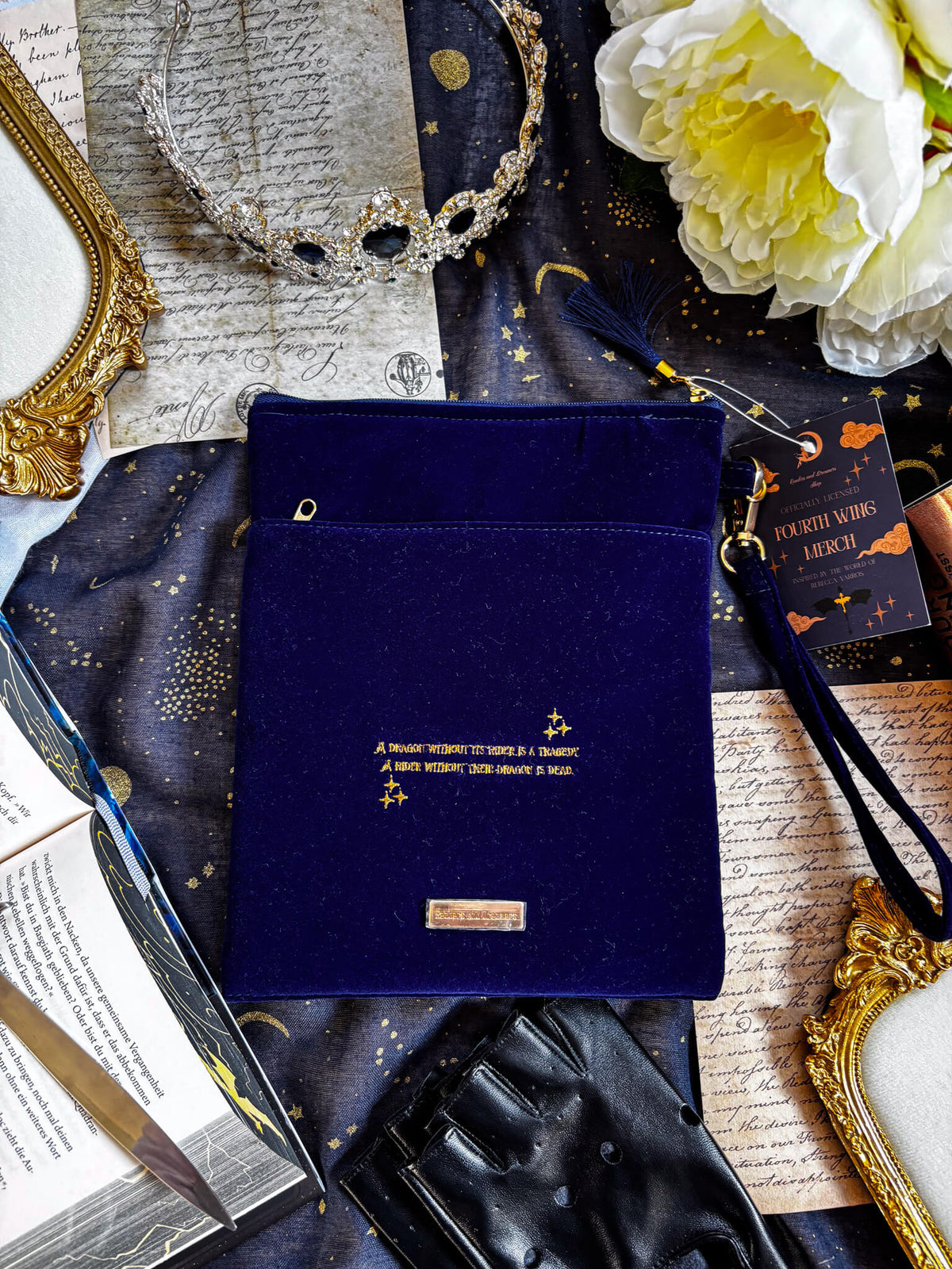 Fourth Wing eReader Tasche *Vorbestellung* - Readers and Dreamers Shop