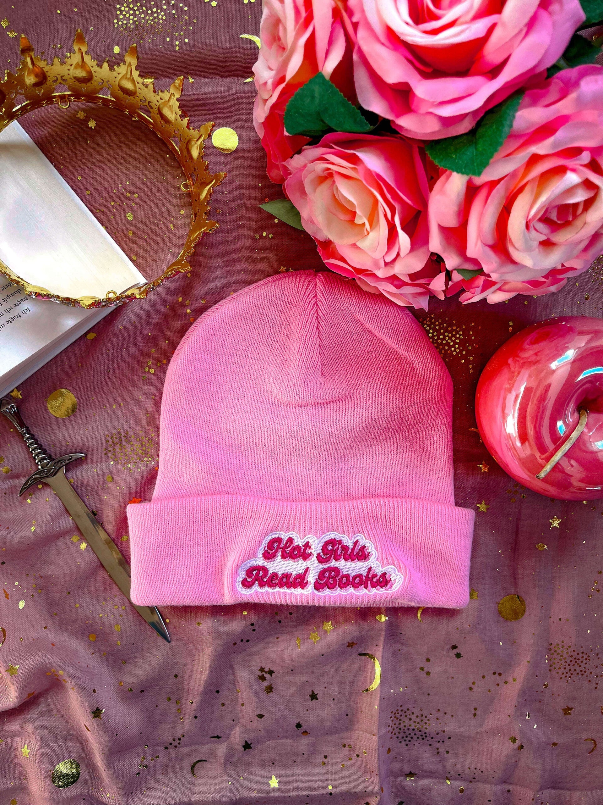 Hot Girls read Beanie - Readers and Dreamers Shop