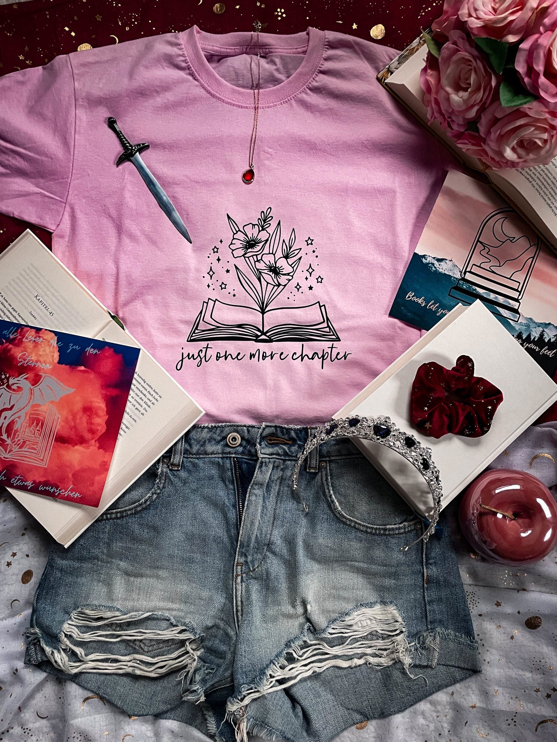 Just one more Chapter Shirt/Crewneck