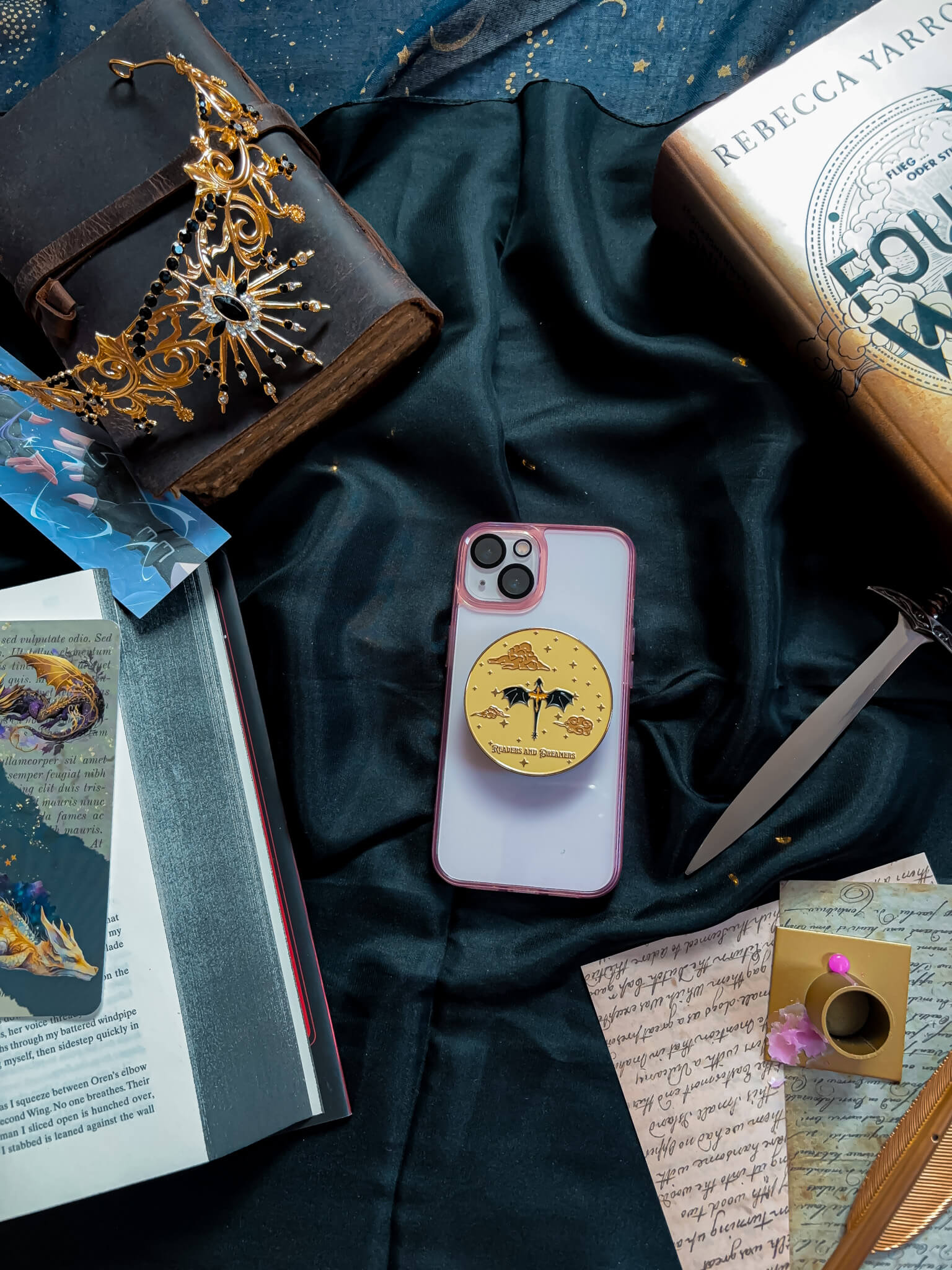 Phone/eReader Grip Fourth Wing Adhesive Klebefläche B - WARE - Readers and Dreamers Shop