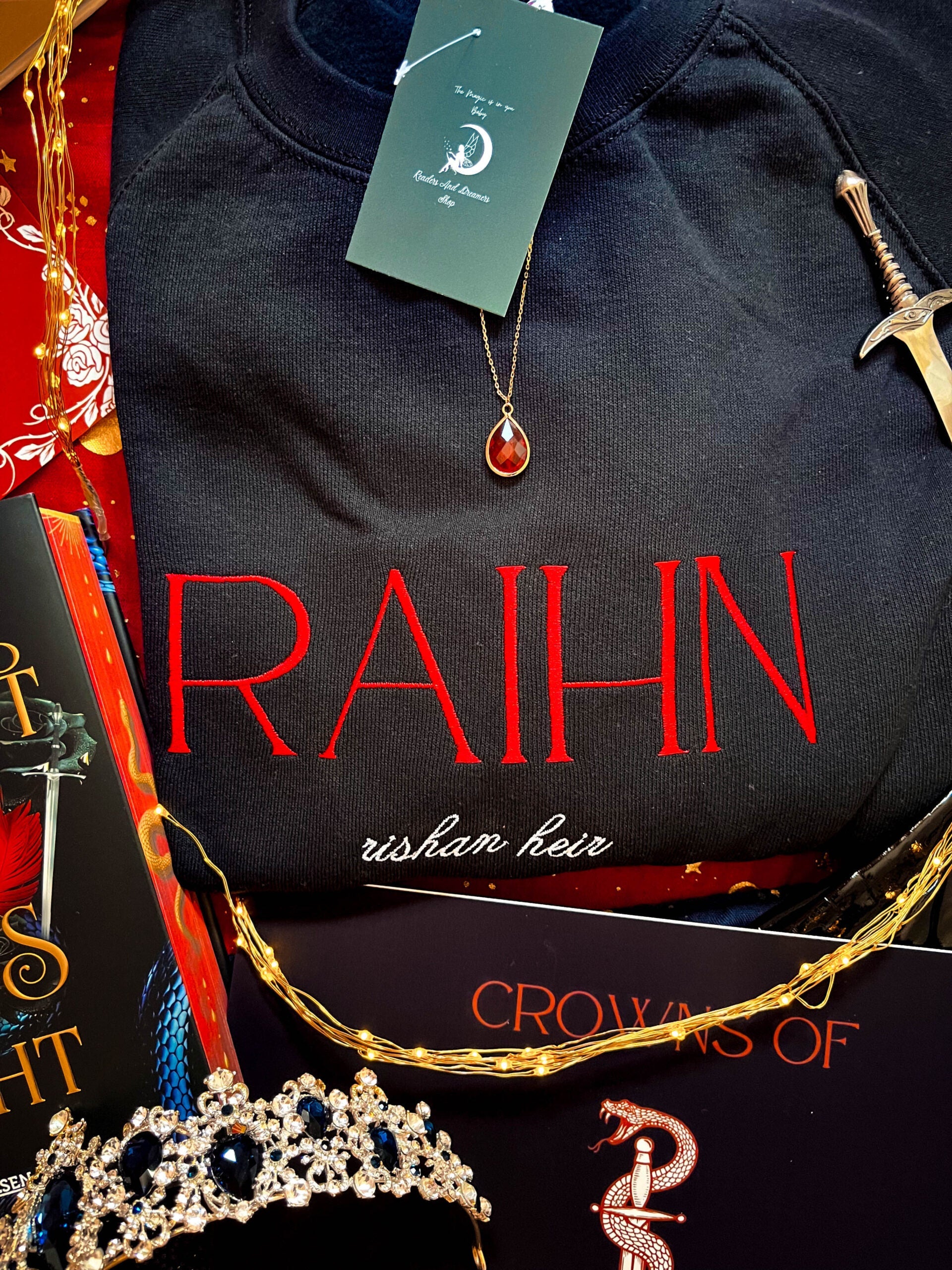 Raihn bestickt