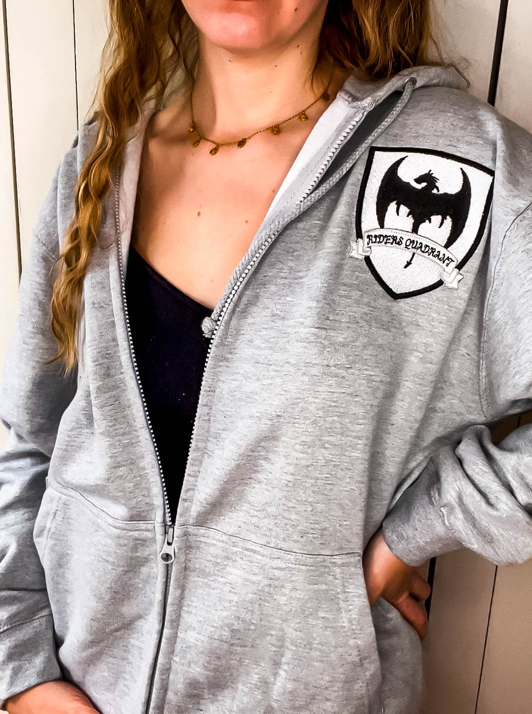 Riders Quadrant Sweatjacke bestickt - Readers and Dreamers Shop