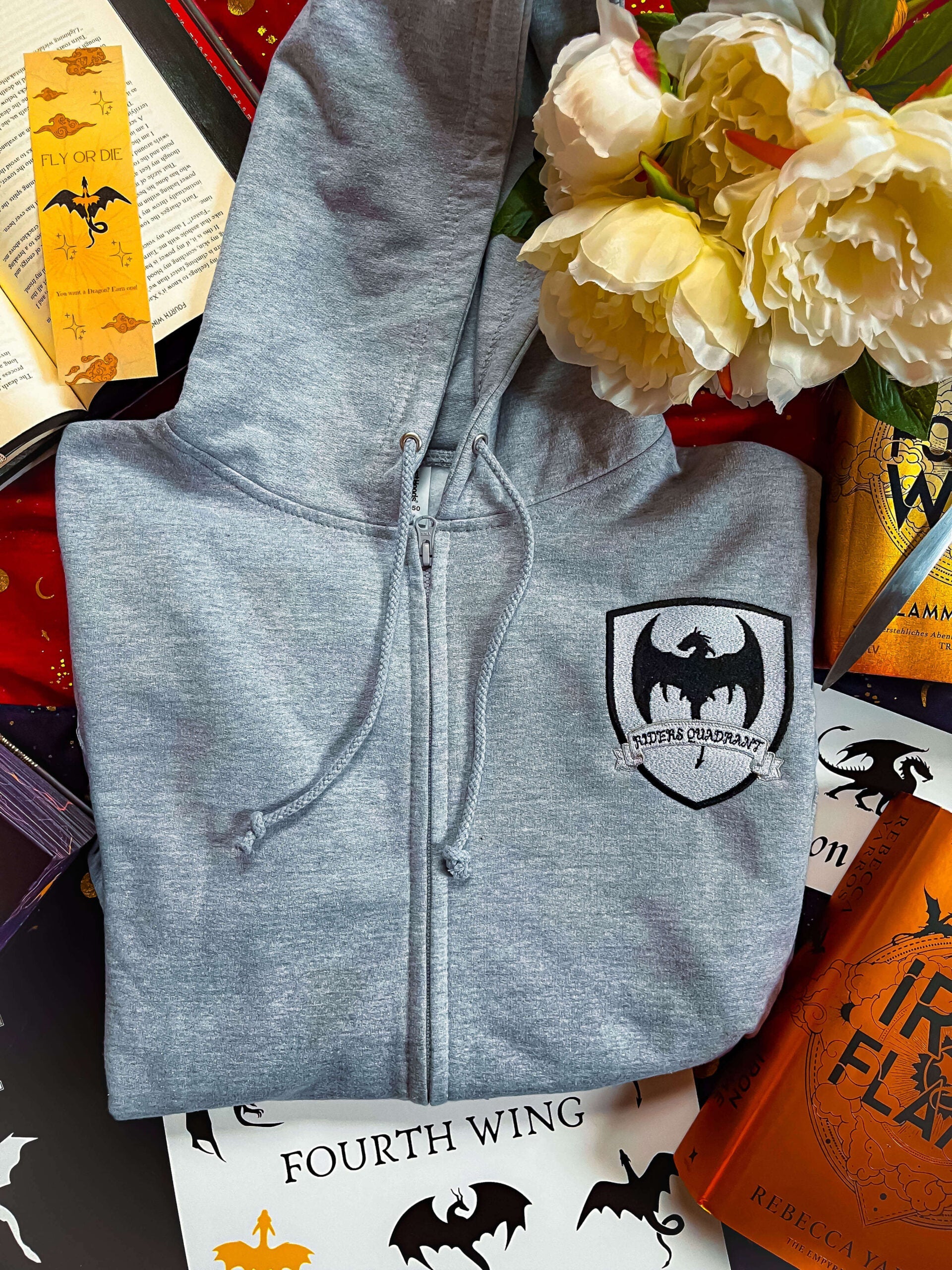 Riders Quadrant Sweatjacke bestickt - Readers and Dreamers Shop