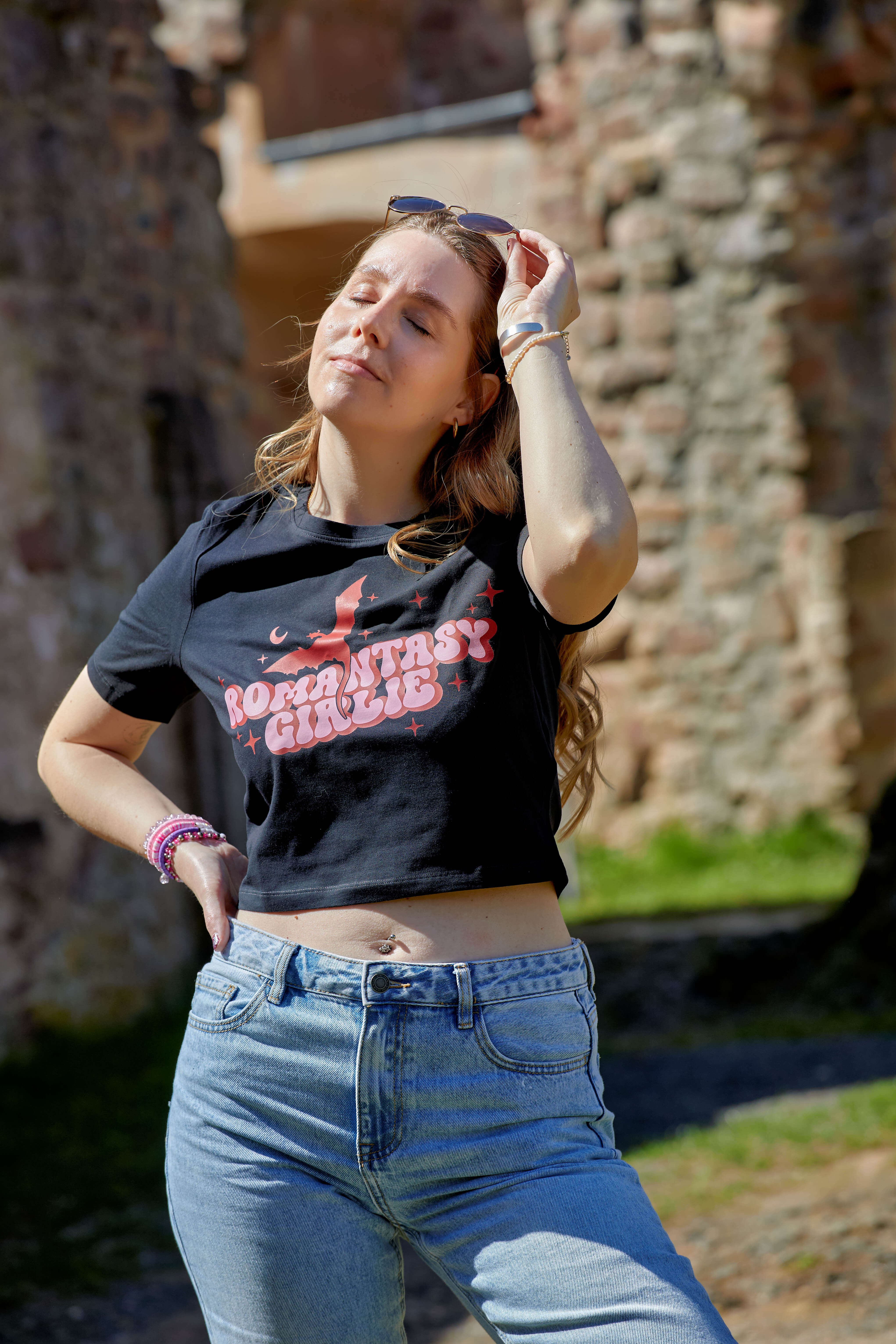Romantasy Girlie Crop Shirt - Readers and Dreamers Shop