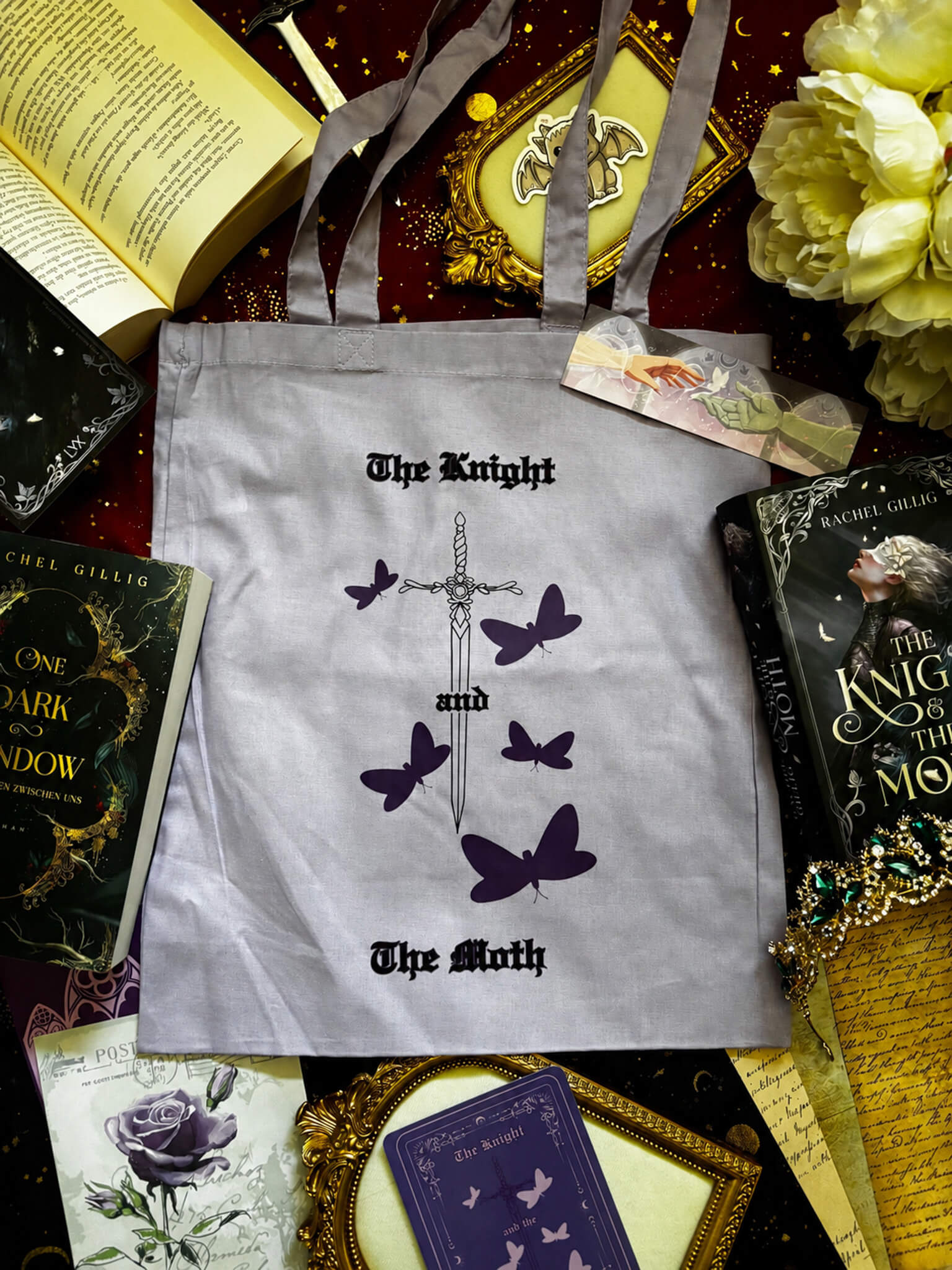 The Knight and the Moth Baumwolltasche - Readers and Dreamers Shop