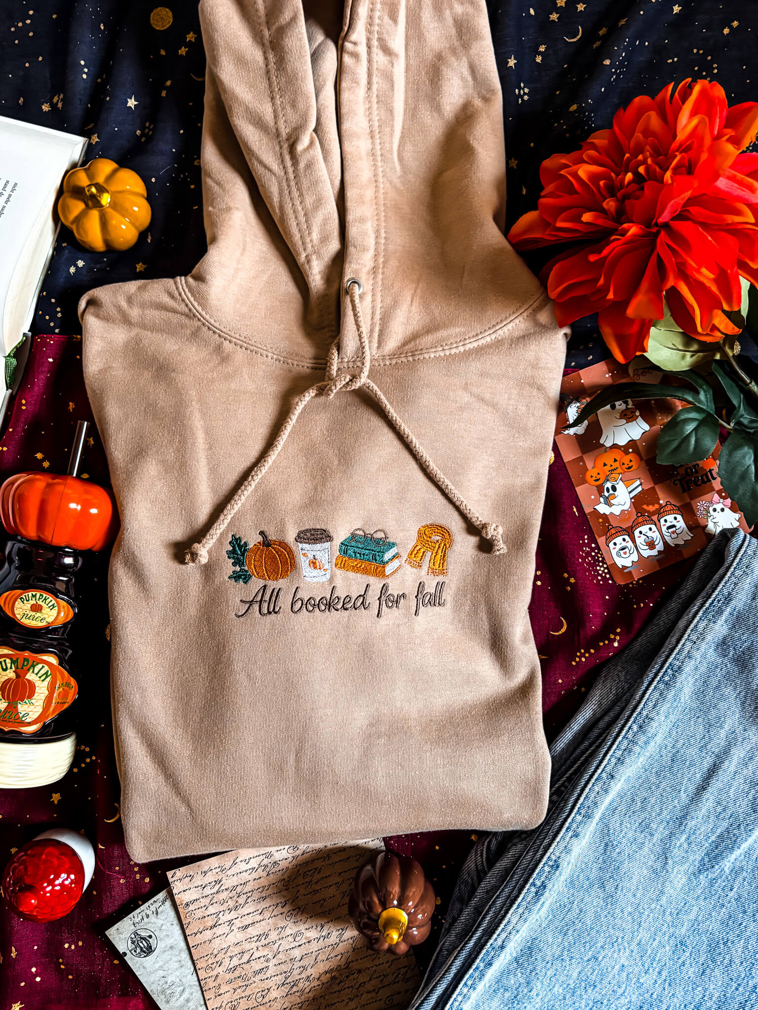 All booked for Fall bestickt - Readers and Dreamers Shop