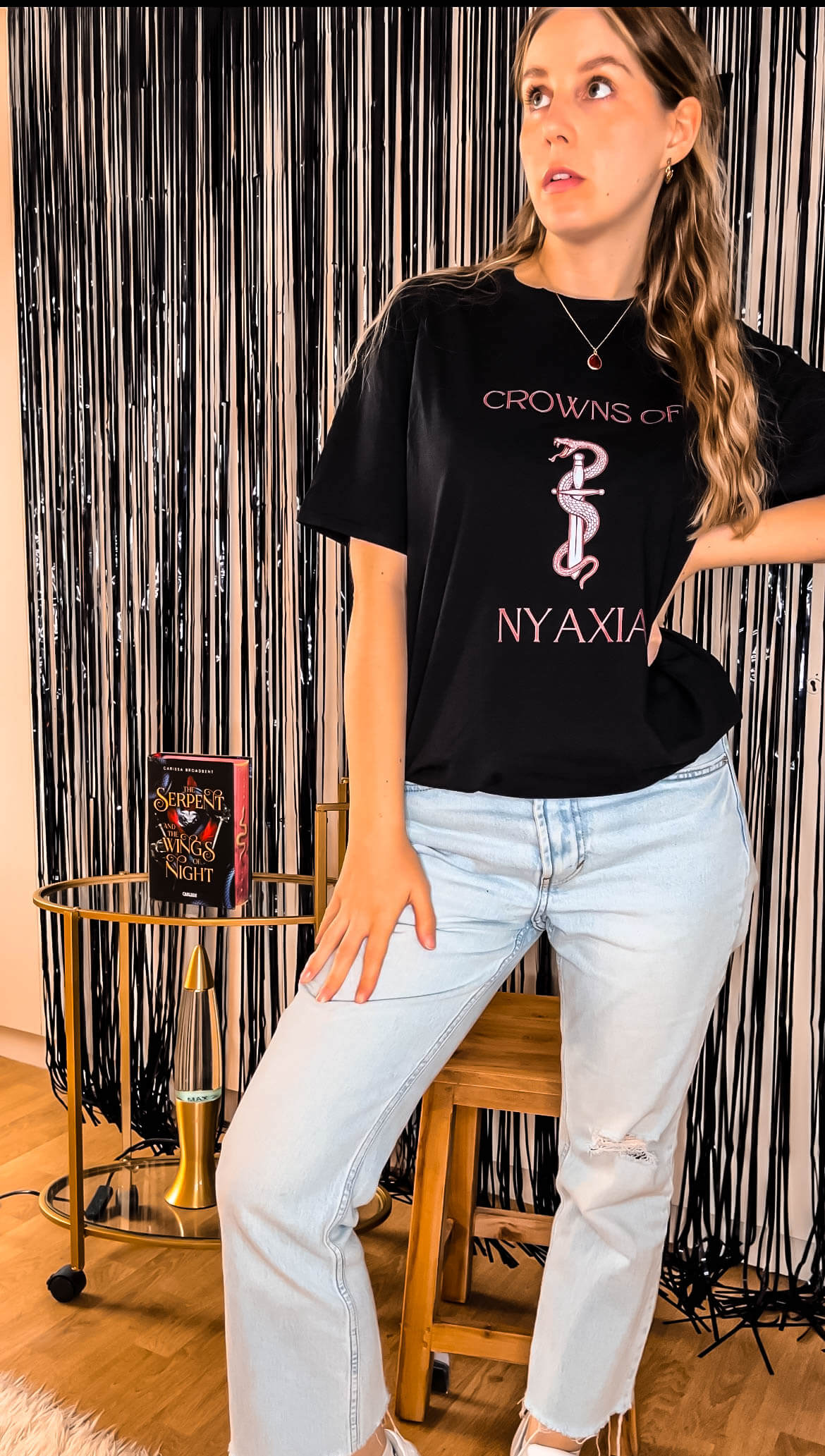 Crowns of Nyaxia Austellungsstück Größe M