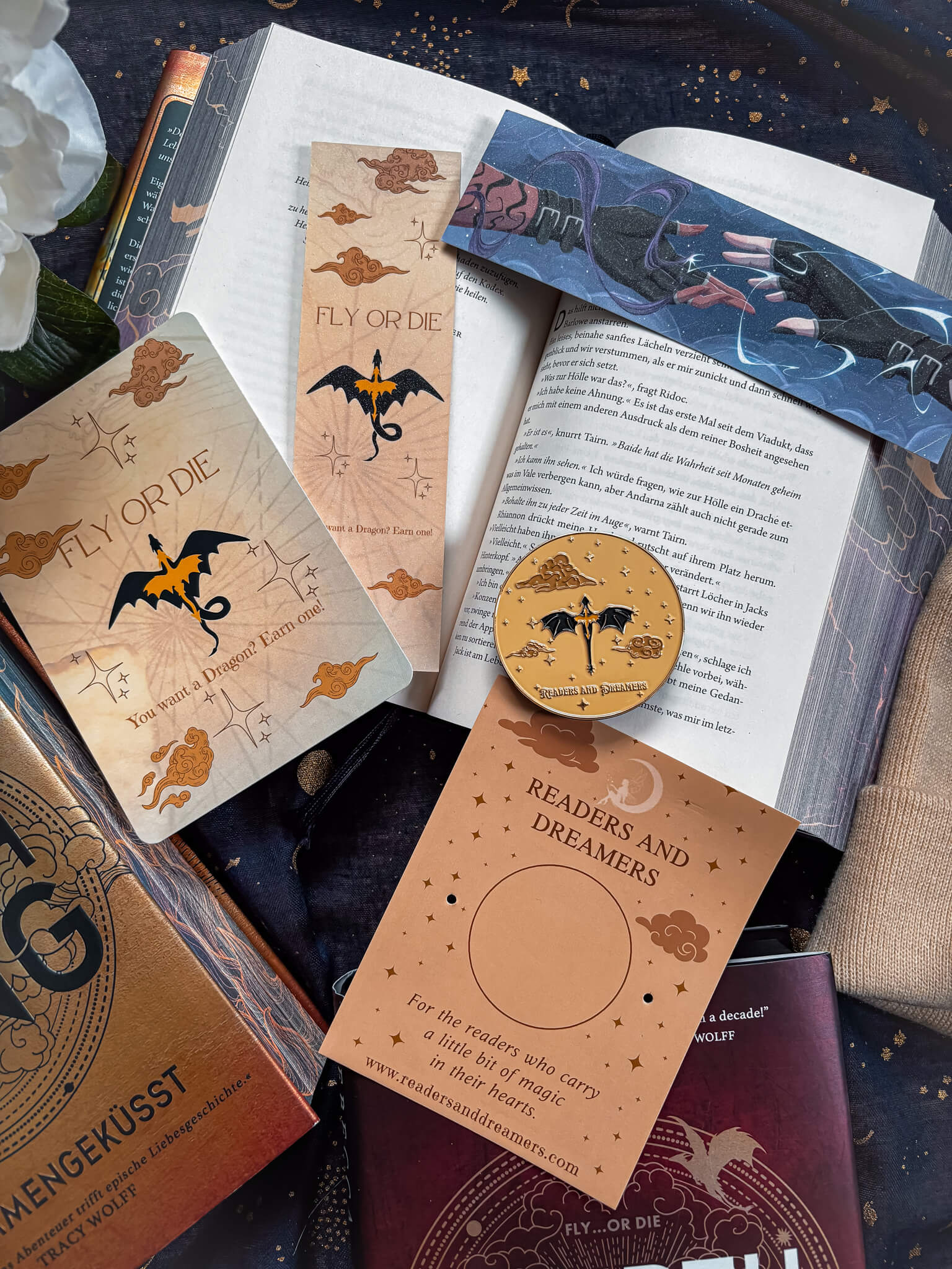 Fourth Wing Bundle Grip/Kette/Einleger - Readers and Dreamers Shop