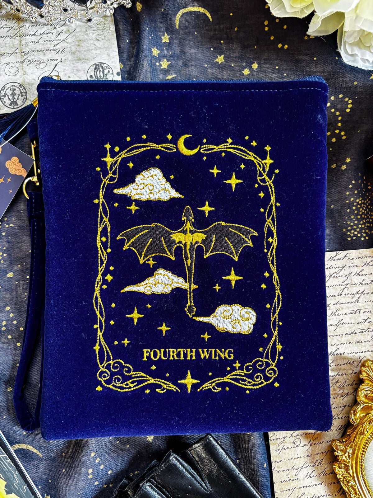 Fourth Wing eReader Tasche *Vorbestellung* - Readers and Dreamers Shop
