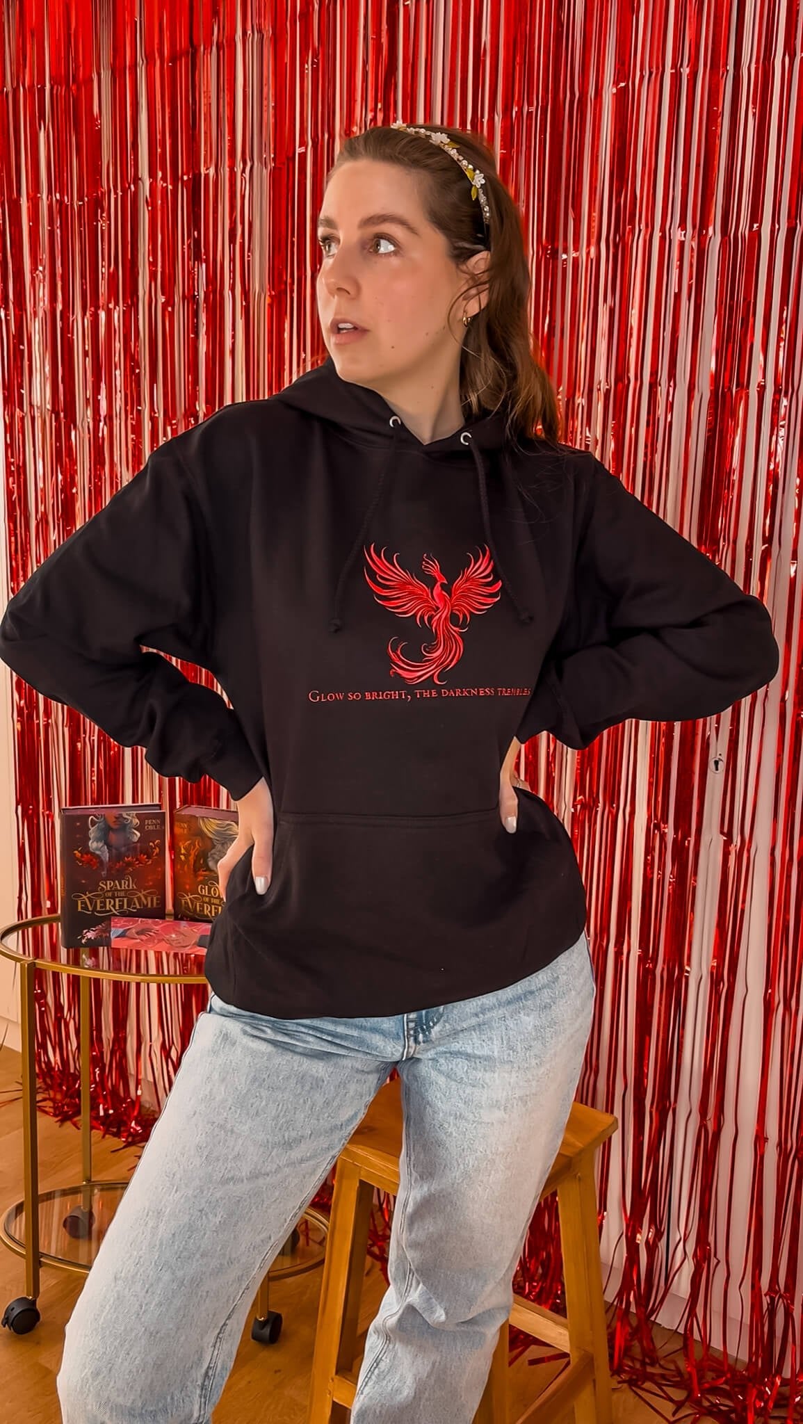 Glow so bright bestickt - Readers and Dreamers Shop