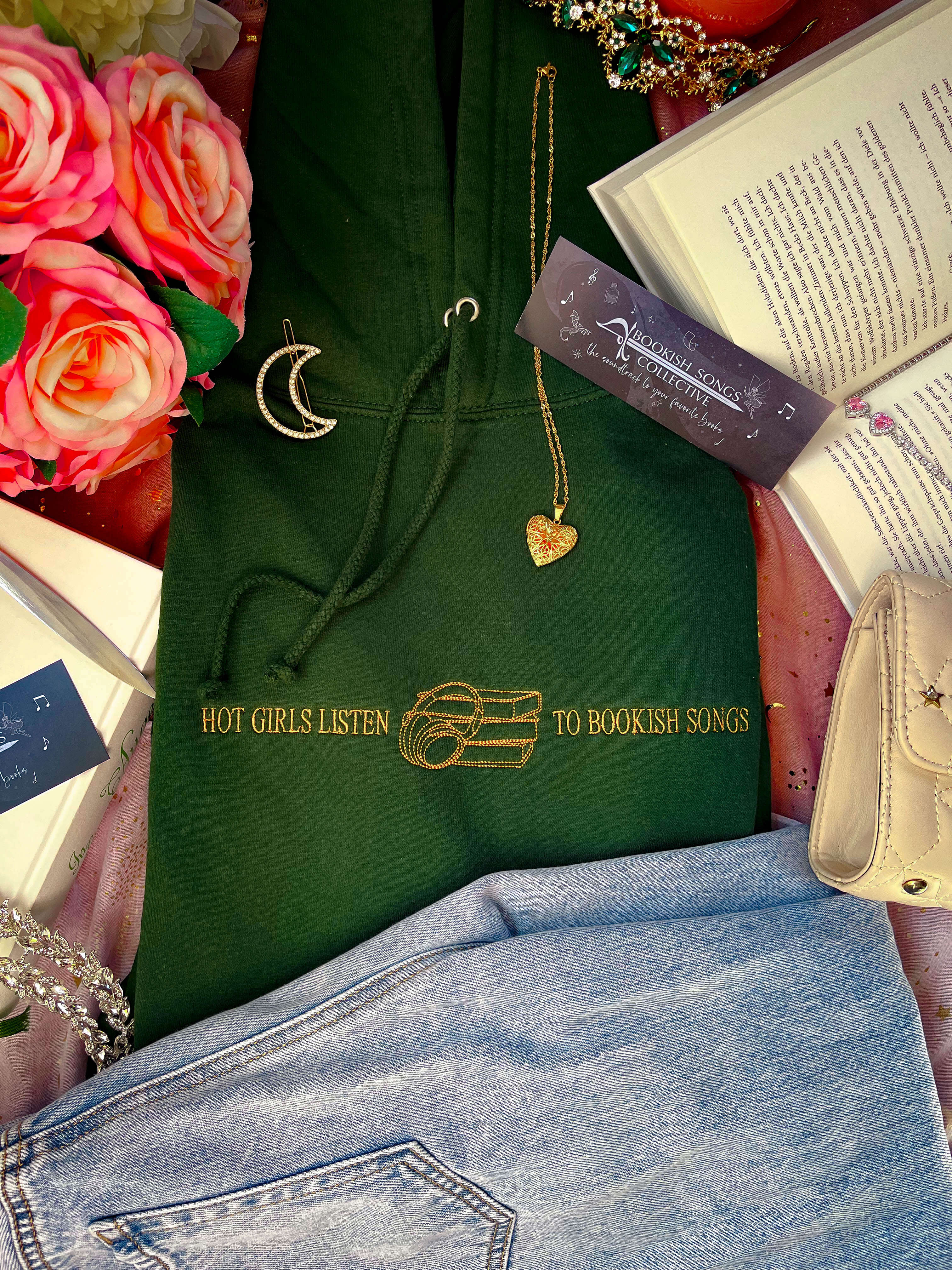 Hot Girls listen to Bookish Songs - Readers and Dreamers Shop