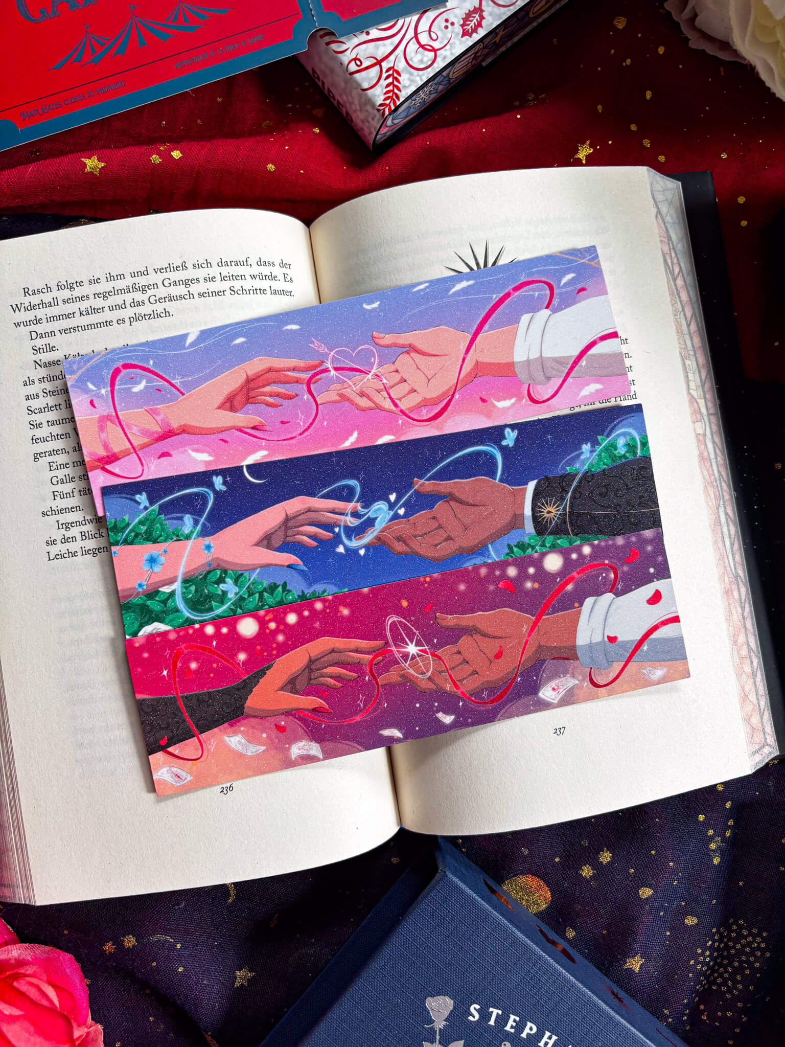 Jacks and Eva - Touching Hands Lesezeichen - Readers and Dreamers Shop
