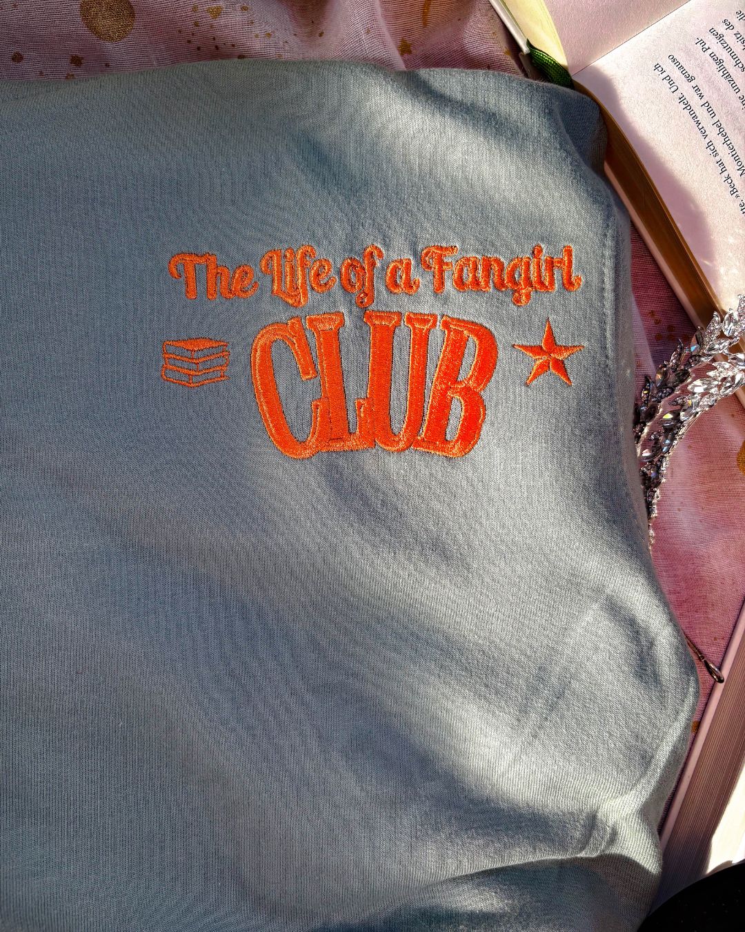 Life of a Fangirl Club *Pre - Order* - Readers and Dreamers Shop