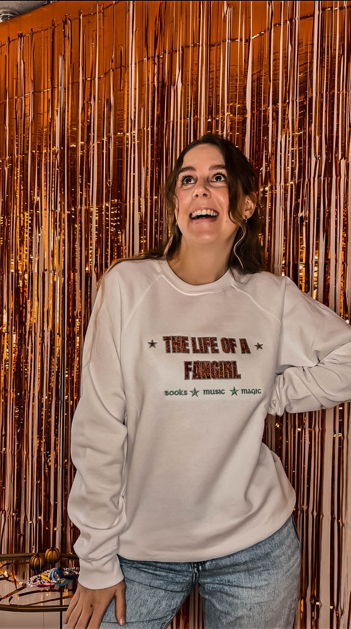 Life of a Fangirl Weiß *Pre - Order* - Readers and Dreamers Shop