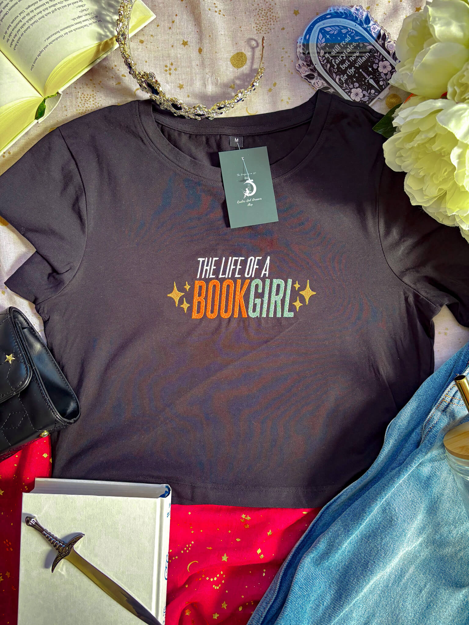 The life of a BookGirl Cropshirt - Readers and Dreamers Shop